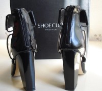 Эксклюзивные женские туфли "Shoe Cult" от Nasty Gal.
Размер US 9,5 EURO 42.
Об. . фото 5