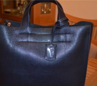 Furla "Divide-It"  leather, navy blue

Великолепная сумка в гладкой сафьяновой. . фото 6
