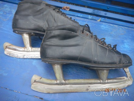 Коньки на ботинках из советского металла, можно и сейчас не затачивать, хоть и л. . фото 1