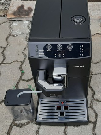 Кофемашина кофеварка Saeco Саеко Филипс 3000 series HD8829/09

Полностью автом. . фото 5