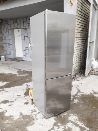 Красивый и стильный холодильник Бош станет настоящим украшением кухни. Потрясающ. . фото 10