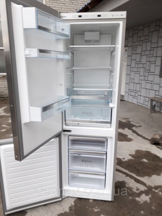 Красивый и стильный холодильник Бош станет настоящим украшением кухни. Потрясающ. . фото 6