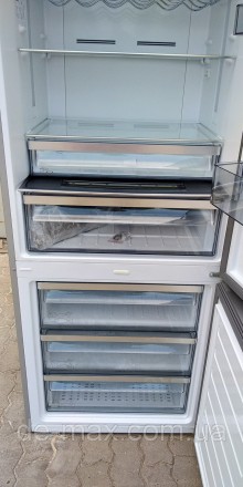 Холодильник Грюндиг GRUNDIG GKN 17930 FX широкий 70см 530л А+++
Холодильник Грюн. . фото 9