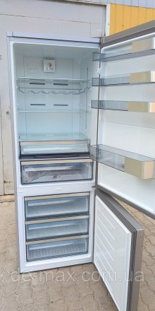 Холодильник Грюндиг GRUNDIG GKN 17930 FX широкий 70см 530л А+++
Холодильник Грюн. . фото 7