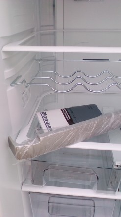 Отличный холодильник blomberg,привезен из Германии.Полностью комплектный!Состоян. . фото 9