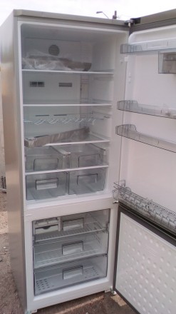 Отличный холодильник blomberg,привезен из Германии.Полностью комплектный!Состоян. . фото 5