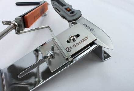 Точильная система Ganzo Touch Steel отличается от предыдущих реплик Ganzo на точ. . фото 7