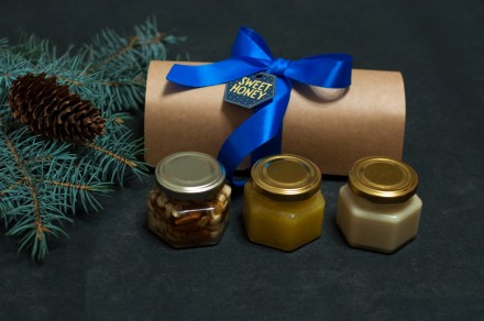 Компанія Sweet Honey пропонує медові подарунки - подарункові набори, баночки мед. . фото 9