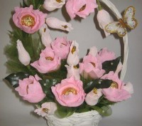 Нежная весенняя композиция из тюльпанов, нарциссов и крокусов - замечательный по. . фото 3