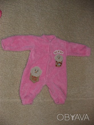 Розовый комбинезон, меховый, на девочку от 6 месяцев до 1,5 года, расстегивается. . фото 1