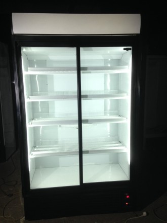 Шкафы холодильные в хорошем состоянии.
Подсветки, полки  в комплекте.
От 600 д. . фото 3