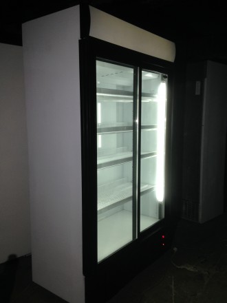 Шкафы холодильные в хорошем состоянии.
Подсветки, полки  в комплекте.
От 600 д. . фото 4