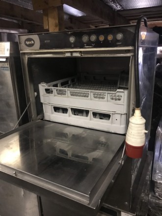 Бу посудомоечная машина  Apach AF501. Габариты:  58х60х83 см., размер кассет 500. . фото 4
