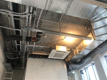Система вентиляции для вашего офиса. На фото реальный объект телеканал "Д1" (Дне. . фото 3