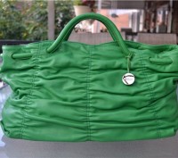 Furla Carmen Arriccio Green Leather Ruched Tote Handbag
Retail $498

Потрясаю. . фото 2