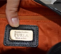 Furla Black D - Light Bauletto Saffiano Leather Satchel Bag NEW
MADE IN ITALY.
. . фото 11