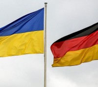 Немецкая фирма предлагает для экспорта-импорта товаров с Украины  в Германию из . . фото 2