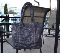 Furla Fortuny Snake Embossed Leather Shopper Tote Handbag
retail : $478

Заме. . фото 10