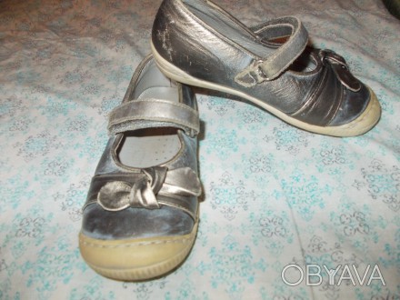 туфли на девочку серебристый цвет,состояние хорошее. . фото 1