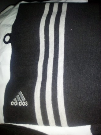 Продам новый оригинальный теплый шарф Адидас Adidas ESS 3S SCARF.

Стильный ша. . фото 6