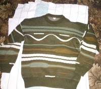 Продам свитер теплый,в очень хорошем состоянии,размер 52-54,без потертостей и ды. . фото 3