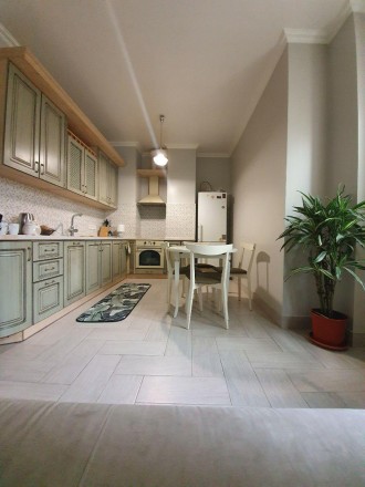 Однокомнатная квартира с просторной кухней 15 кв метров, для ценителей качествен. Таирова. фото 6