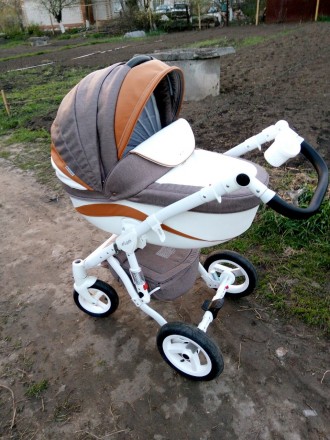 Всесезонная универсальная коляска Adamex Barletta для деток от рождения и до тре. . фото 3