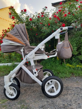 Всесезонная универсальная коляска Adamex Barletta для деток от рождения и до тре. . фото 2