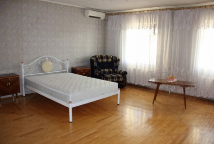 Сдаётся Трёхкомнатная, большая, очень чистая квартира; Очень тёплая -экономное д. Приморский. фото 2