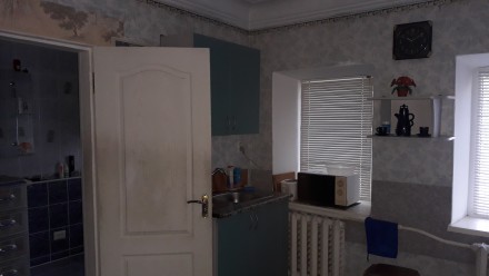 Продажа дома по ул.Терешковой, не далеко от проспекта Богоявленского.Два дома в . Корабельный. фото 3