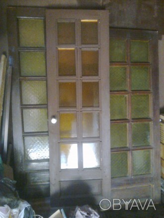 Двери межкомнатные из сосны цвет коричневый со стеклами. . фото 1