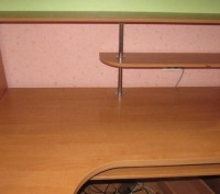 Продам Двуярусную кровать-стол-шкаф изготовленную по индивидуальному дизайну спе. . фото 3
