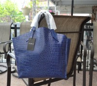 Furla Ink Blue Croc Embossed Leather Jucca Shopper Tote
Retail: $328.00

Сумк. . фото 11