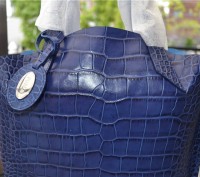 Furla Ink Blue Croc Embossed Leather Jucca Shopper Tote
Retail: $328.00

Сумк. . фото 3