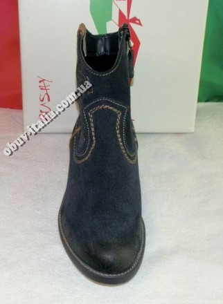 Фирменные женские замшевые ботинки известной итальянской фирмы Pusay Wamp оригин. . фото 4