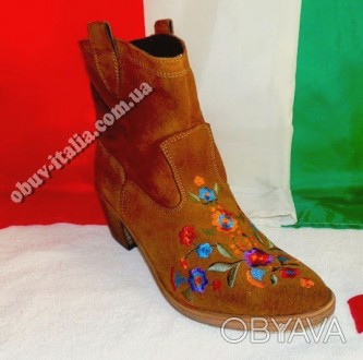Фирменные женские замшевые ботинки известной итальянской фирмы Gian Marco Conti . . фото 1