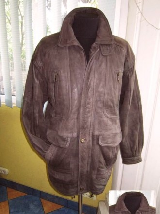 Тёплая кожаная мужская куртка PAOLO NEGRATO. Италия. Лот 545
Оригинальная, стил. . фото 2