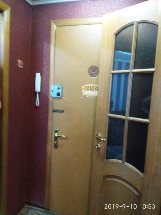 Невероятно уютная квартира с евроремонтом в кирпичном доме по адресу Двинская 1.. Старая Дарница. фото 13