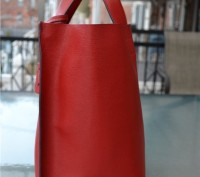 Сумка Furla Divide-It Red Saffiano Leather

Классика фурлы.

Самая известная. . фото 5