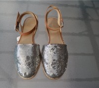 New STUART WEITZMAN "Armor" Silver Slide Sandals Shoes, Size 8

RETAIL PRICE $. . фото 4