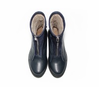 Продам женские зимние ботинки/ полусапожки на меху на низком каблуке.Модель 2016. . фото 7