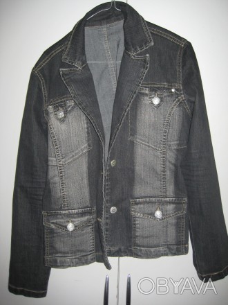 Пиджак джинсовый, женский темно-синего цвета.   Размер.44-46 Бренд Revolt.Турция. . фото 1