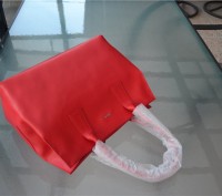 Furla Red Leather Papermoon Top Handle Toe

Красная.

Но при этом сдержанная. . фото 8
