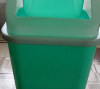 ведро пластмассовое для мусора с крышкой,цвет салатовый. . фото 5