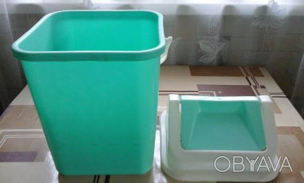 ведро пластмассовое для мусора с крышкой,цвет салатовый. . фото 1