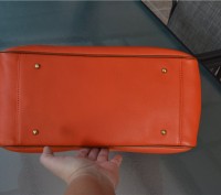 Dooney Bourke Leather Zip Top Wilson Bag
retail : $368

Женственная и игривая. . фото 11