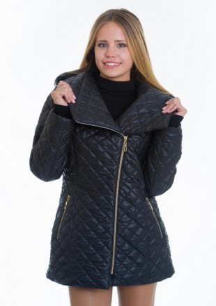 Демисезонная куртка женская с вкапюшоном, модель на змейке, с карманами. Длина и. . фото 6
