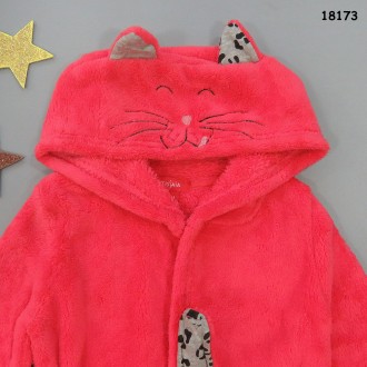 Махровый халат "Котик" для девочки. 80-86 см
Цена 286 грн
Код товара 379
Опис. . фото 5