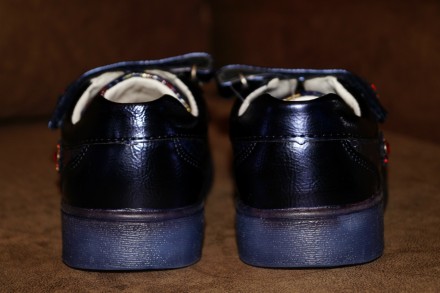 Очаровательные детские туфельки темно-синего цвета.
Прекрасно сочетаются с школ. . фото 7