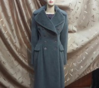Зимнее элегантное пальто от BGL fashion group.
Пальто выполнено из устойчивого . . фото 2